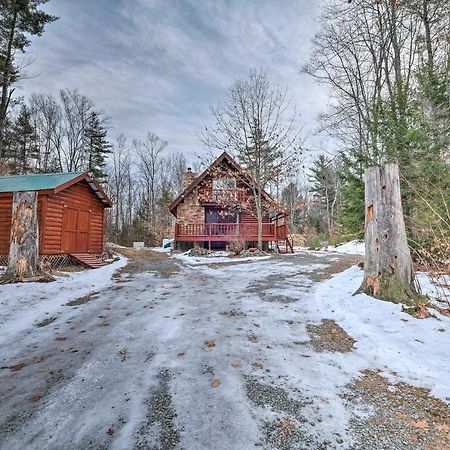 Secluded Johnsburg Retreat With Hot Tub And Fire Pit Villa Eksteriør billede