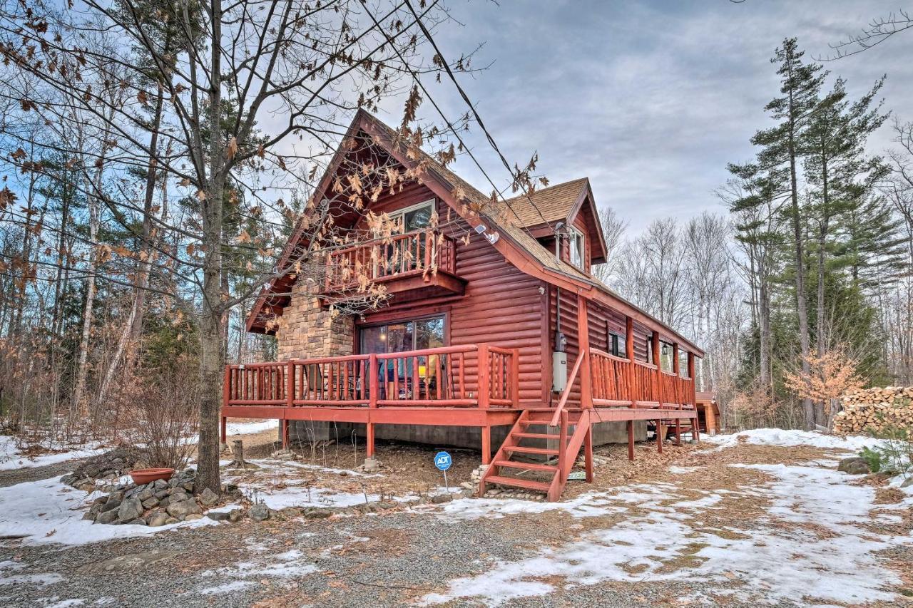Secluded Johnsburg Retreat With Hot Tub And Fire Pit Villa Eksteriør billede